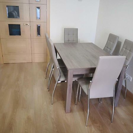 Apartamentos Torre De Gredos 아레나스 데 산 페드로 외부 사진