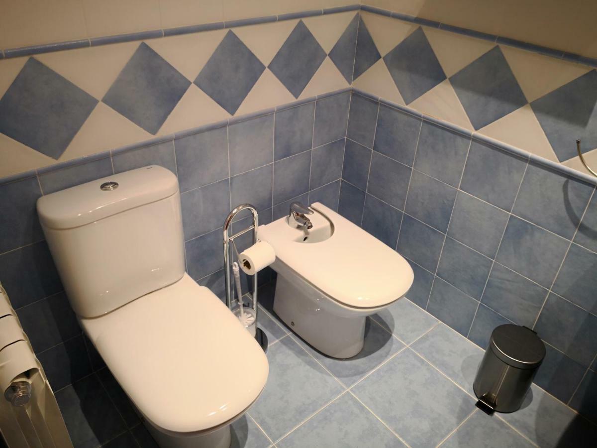 Apartamentos Torre De Gredos 아레나스 데 산 페드로 외부 사진